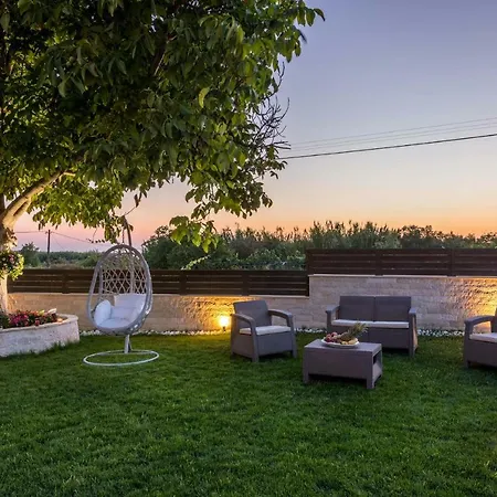 Nissos Lägenhet Línia